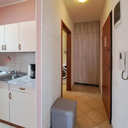 Beautiful In With Wifi Apartment Pula