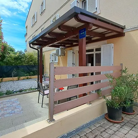 Beautiful In With Wifi Apartment
